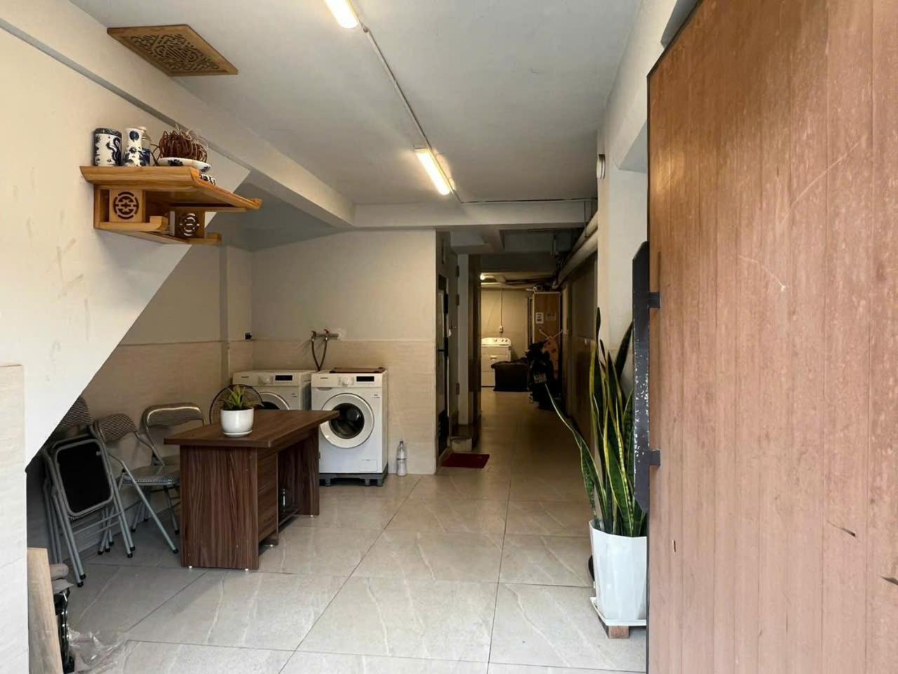 Era Apartment Dong Tac ハノイ市 エクステリア 写真